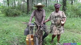 He is the only palm wine tapper in the community and all the village women want to fucked him because of his Palm wine(Patricia 9ja) Video