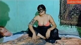 Indian big cocked guy gets Blowjob House Wife Kiss And Doggystyle Fucks Video