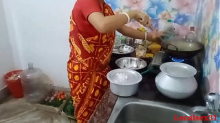 Marathi Indian Young Sexy Woman Sex With Husband Friend